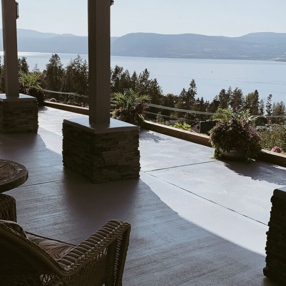 KiwiMango Smoothie Bowl SIMPLY TIRA