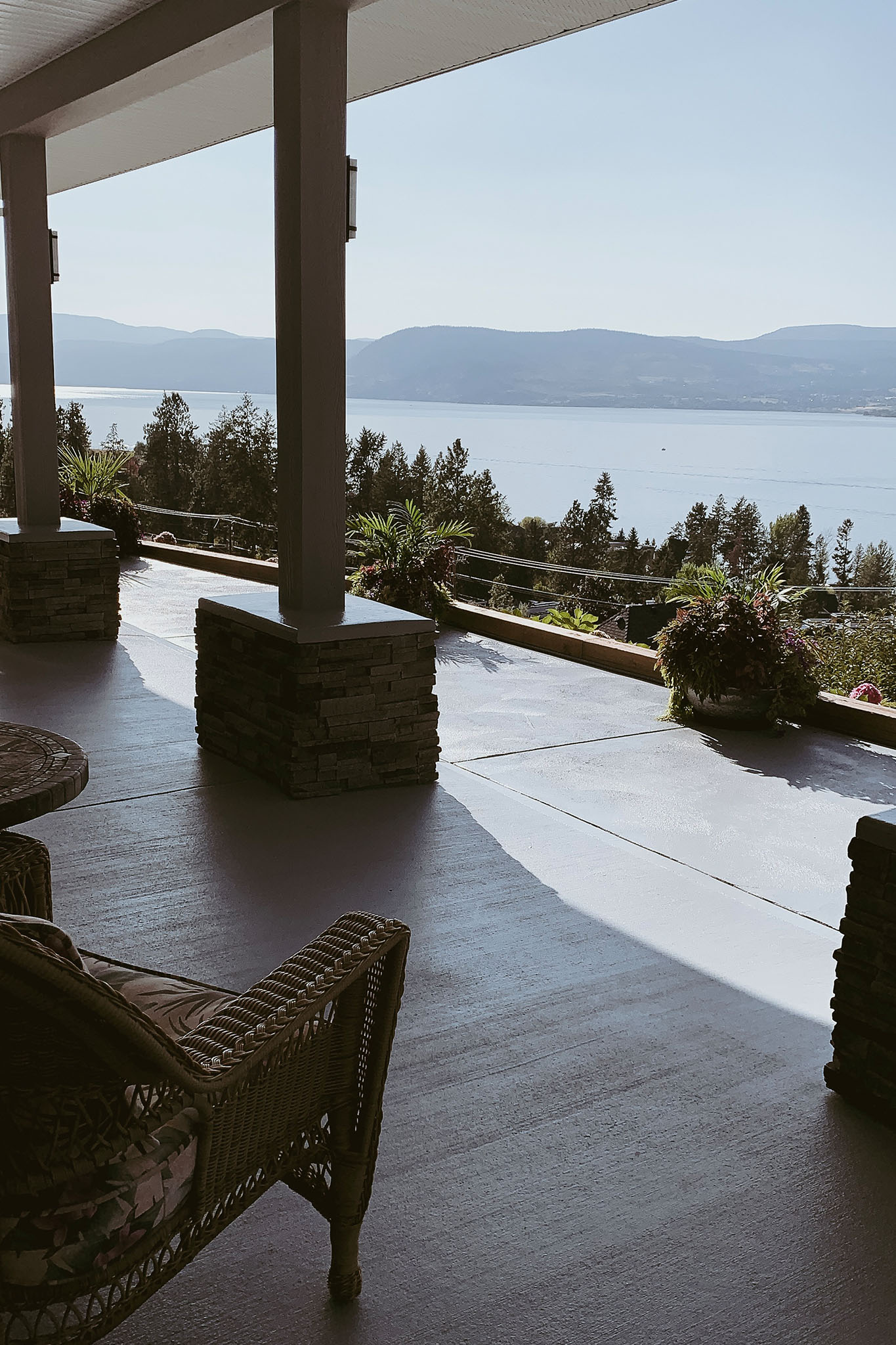 Simply Tira | Kelowna Lakeview B&B